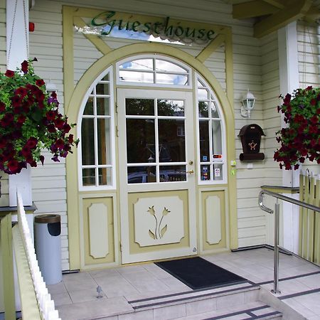 Villa Johanna Guesthouse Pärnu Exterior photo