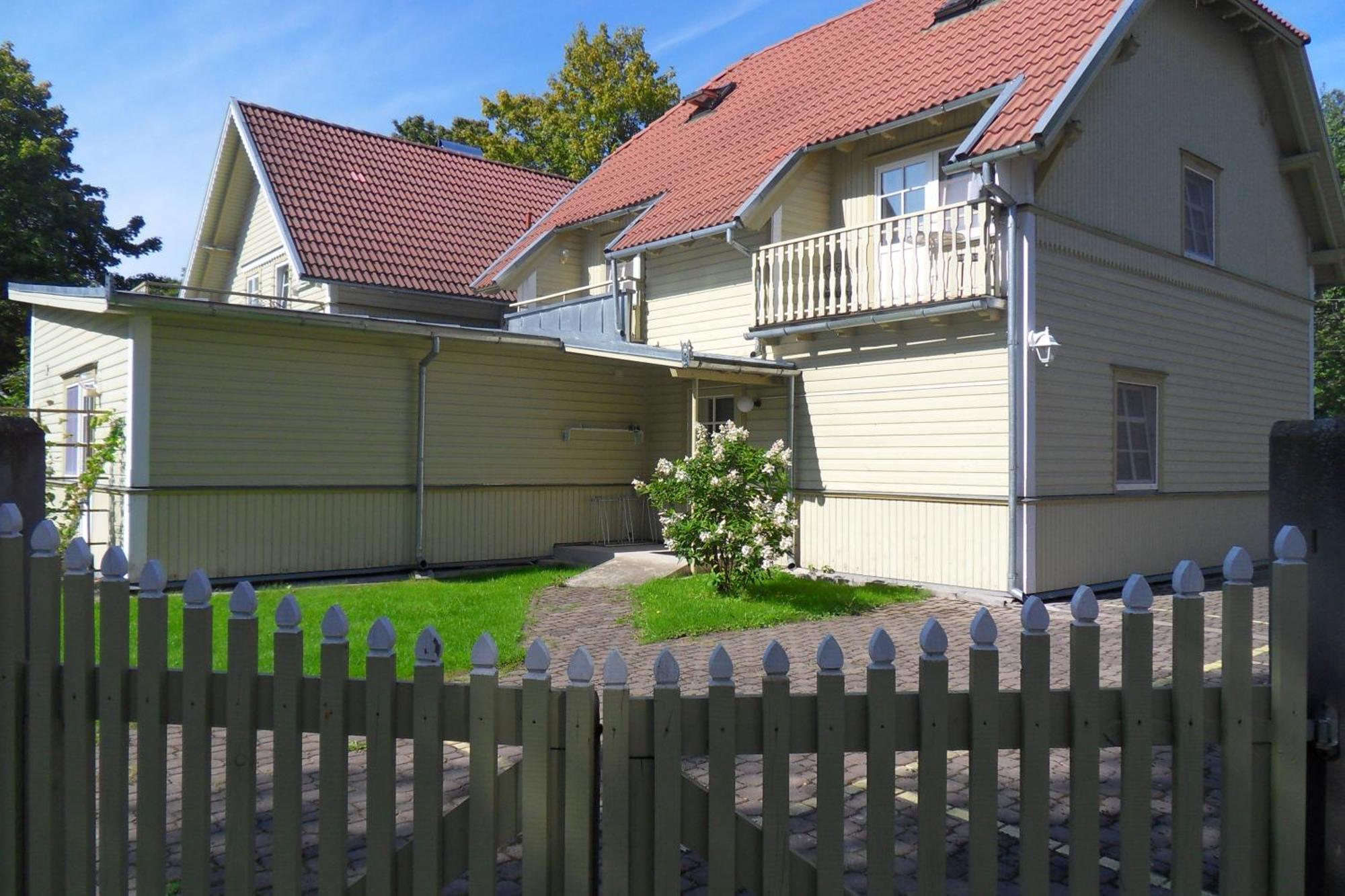 Villa Johanna Guesthouse Pärnu Exterior photo