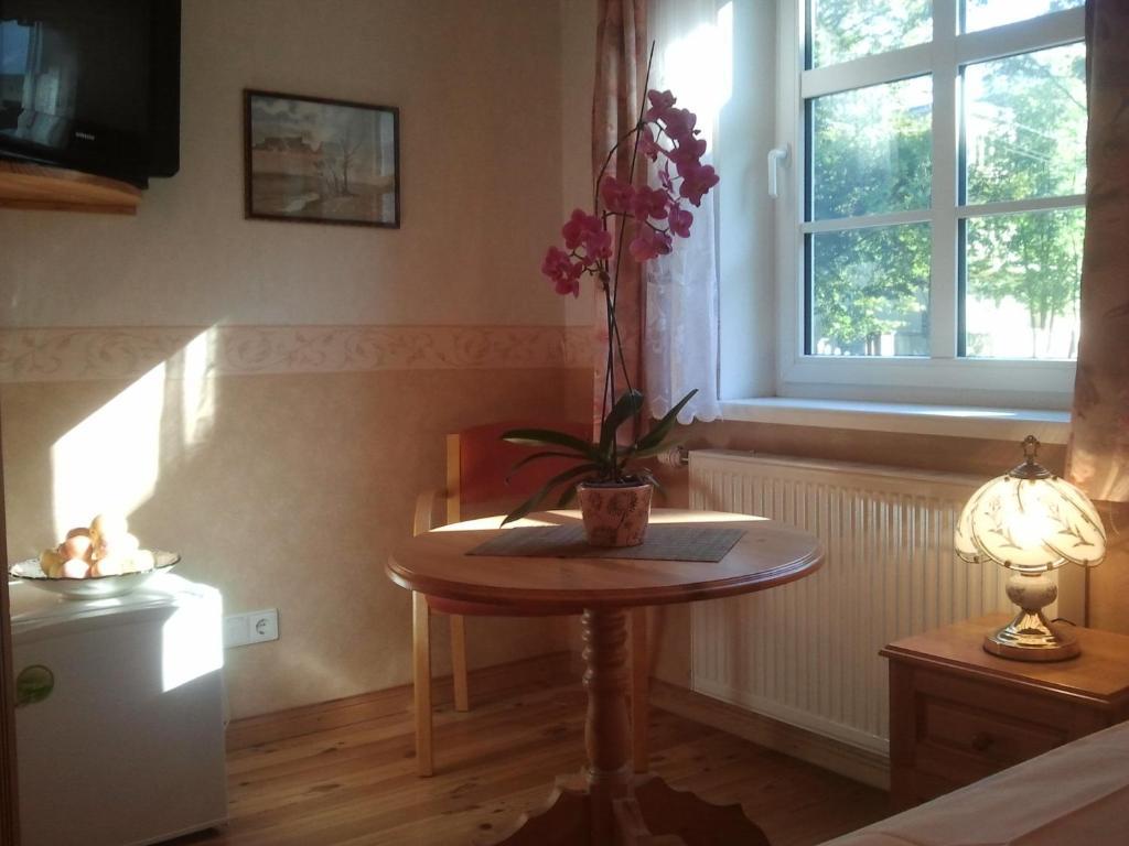 Villa Johanna Guesthouse Pärnu Room photo